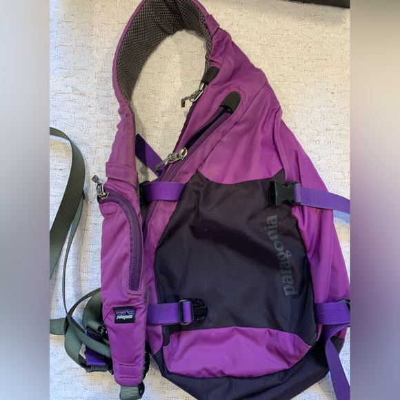 Patagonia Bags Patagonia Atom Sling 8l Ikat Purple Bag Rare Poshmark